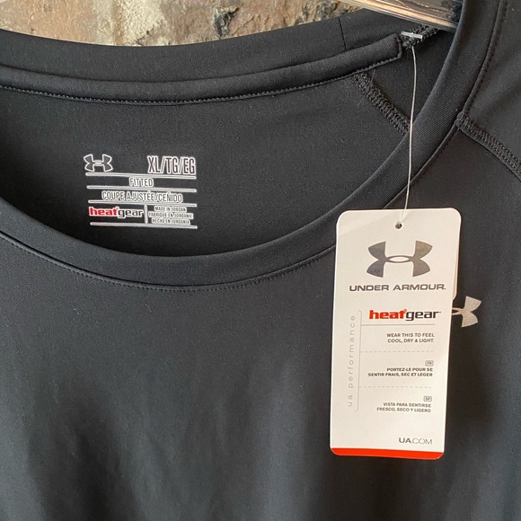 NWT Under Armour Fitted Heatgear Top - Size XL - Picture 3 of 4